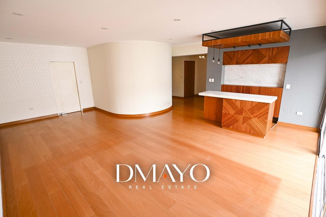 Apartment in Lima, Belarus 3 - 18688868