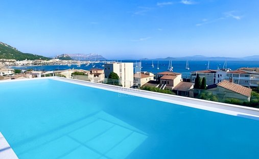 Penthouse in Golfo Aranci, Sardinia, Italy 1