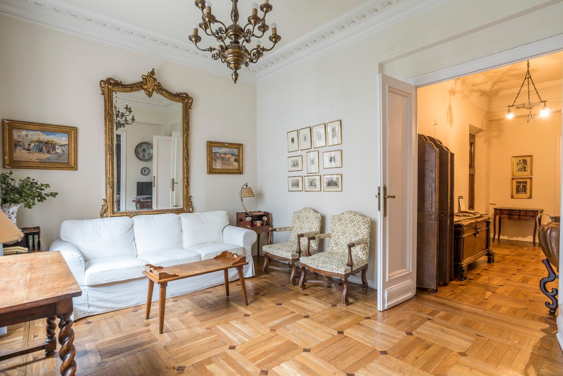 Apartment in Chamberi, Madrid, Spain 5 - 18689563
