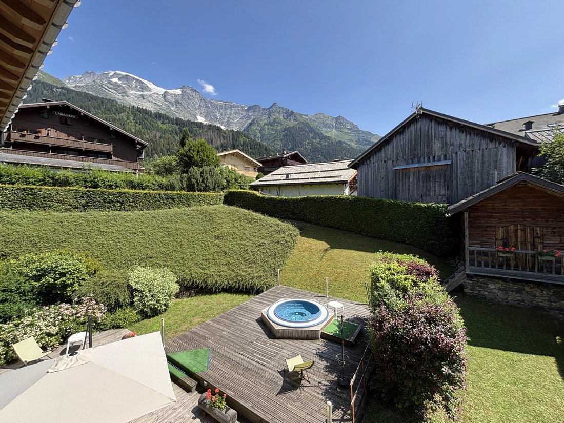 Chalet in Les Contamines-Montjoie, Auvergne-Rhône-Alpes, France 2 - 18688384