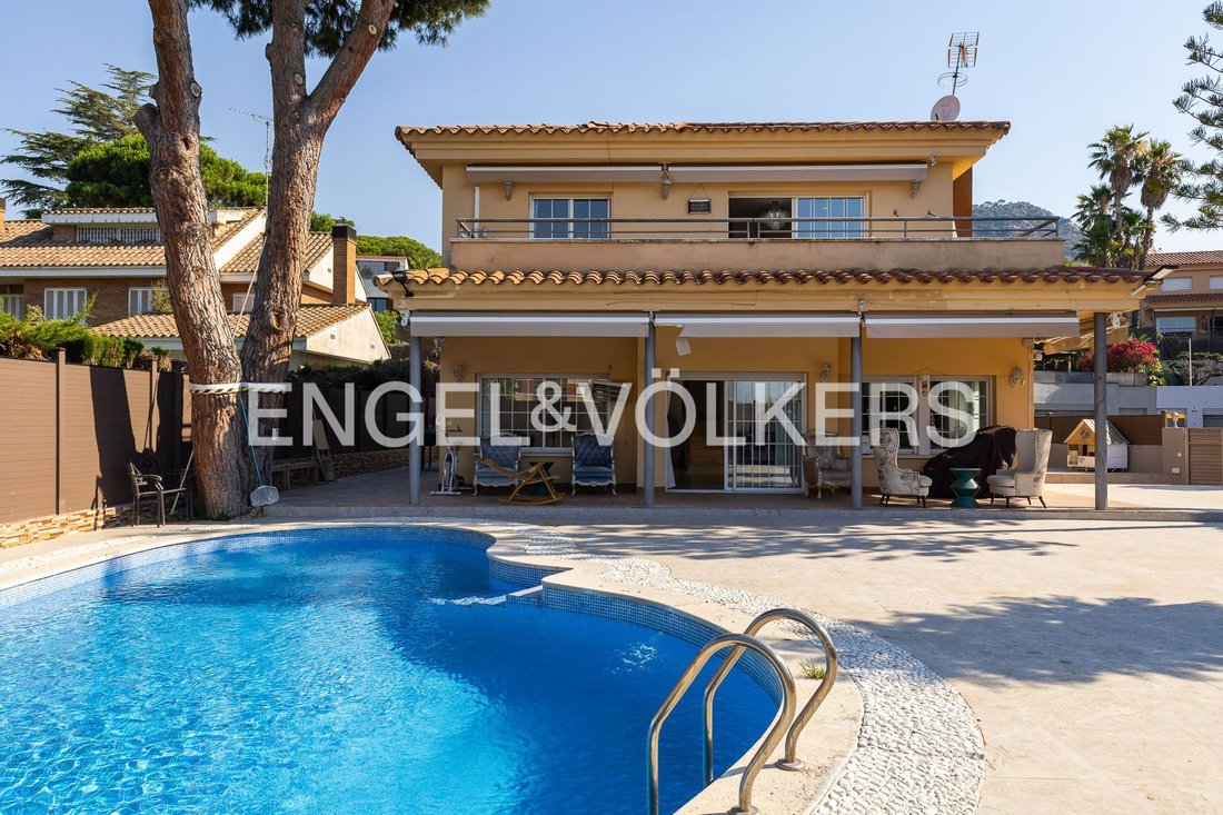 Casa a Cabrils, Catalogna, Spagna 1 - 18379014