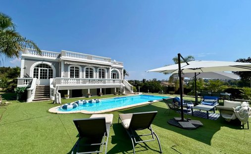 Villa à Pont du Lys-Antibes les Pins, Antibes, France 1