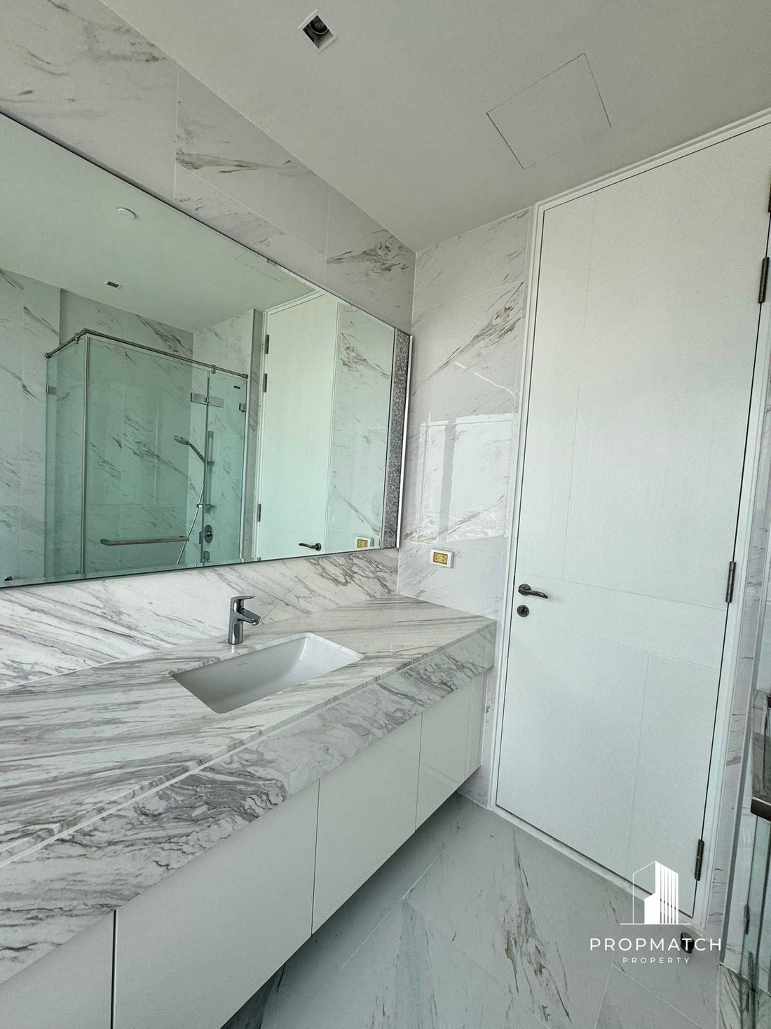Condo in Bangkok, Bangkok, Thailand 5 - 18686733