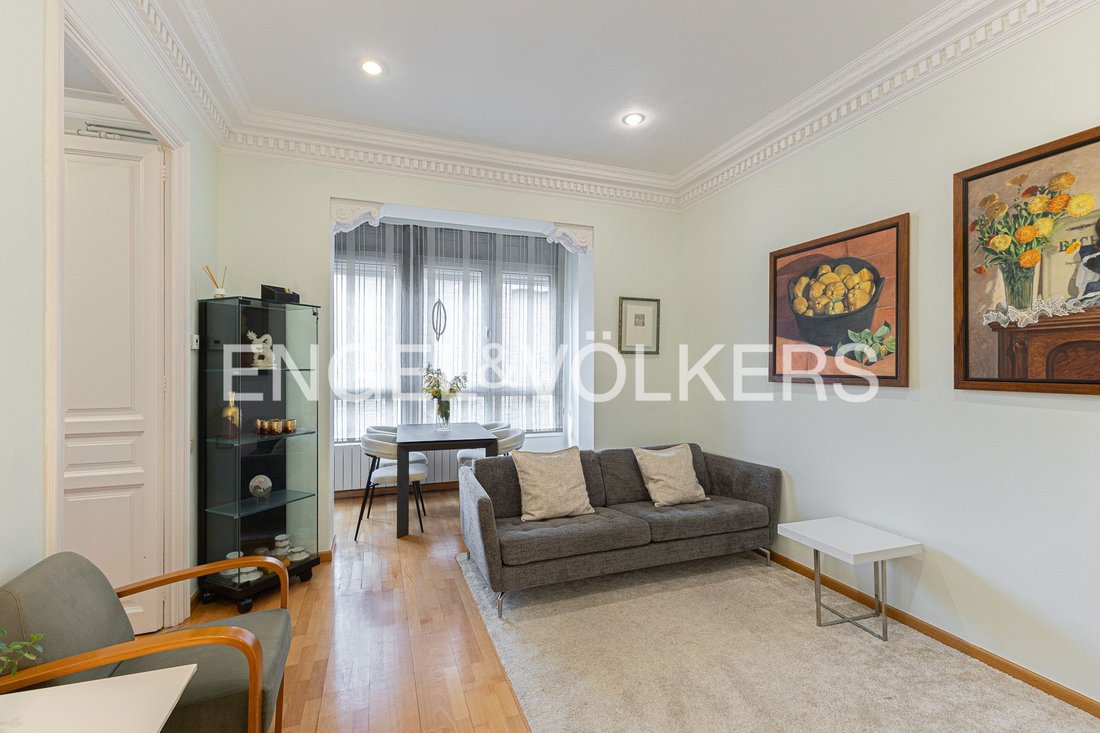 Apartment in Eixample, Barcelona, Spain 2 - 17128281