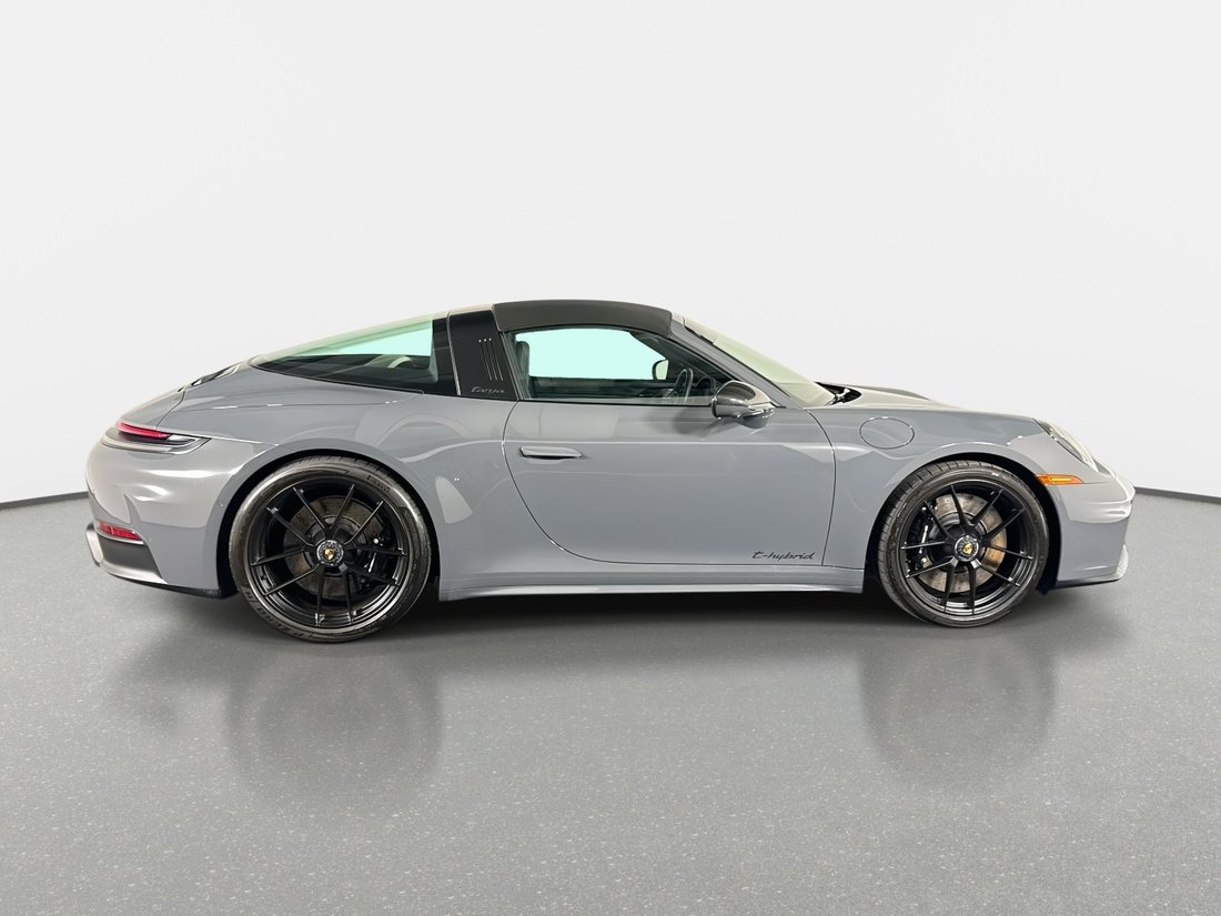 Coupe in Pompano Beach, FL, United States 2 - 18688250