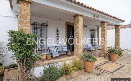 Haus in Chipiona, Andalusien, Spanien 1