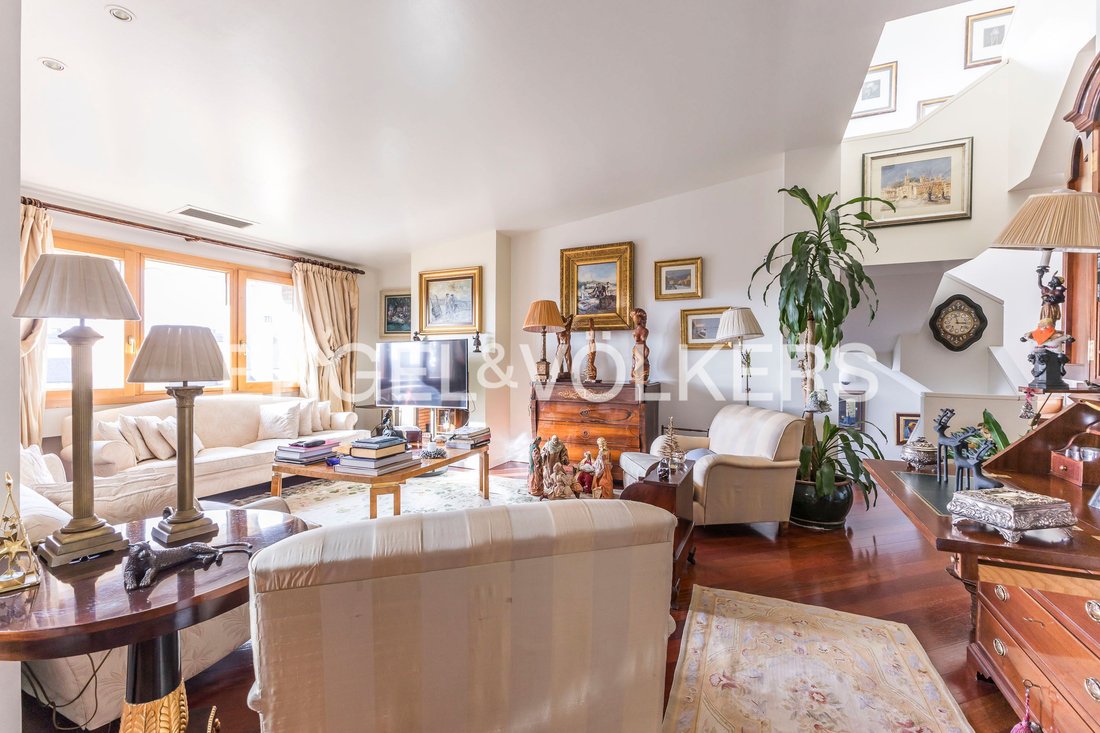 House in Pozuelo de Alarcon, Comunidad de Madrid, Spain 5 - 16893298