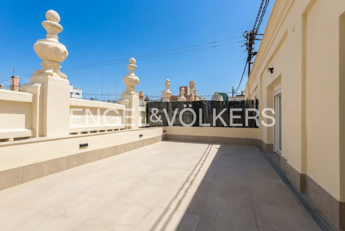 Appartement à Ciutat Vella, Valence, Espagne 2 - 17353021