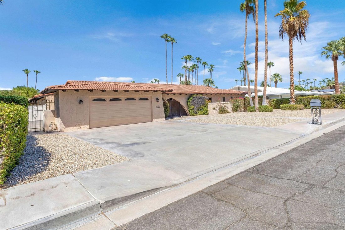 House in Palm Springs, California, United States 3 - 18690603