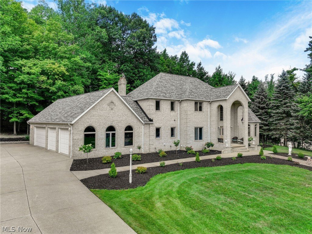 House in Painesville, Ohio, United States 2 - 18690685