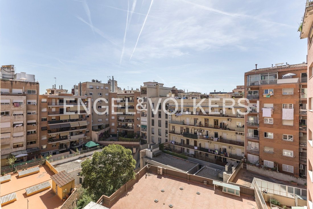 Appartamento a Eixample, Barcellona, Spagna 3 - 18085273