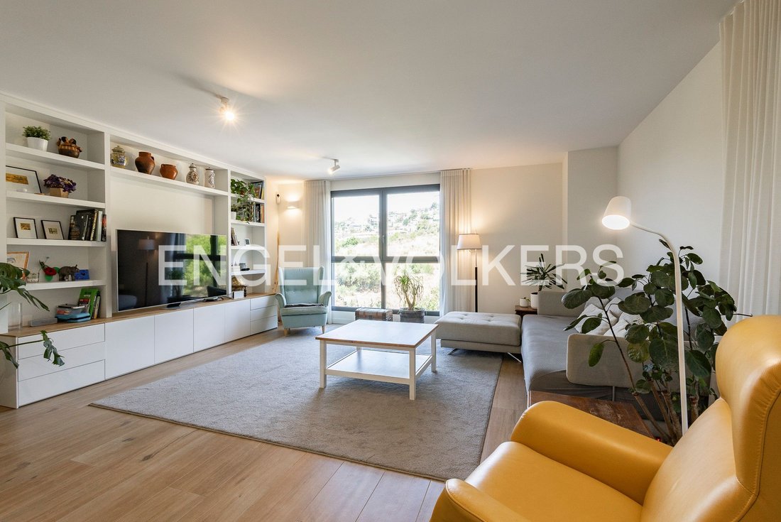 Appartamento a Esplugues de Llobregat, Catalogna, Spagna 2 - 18378234