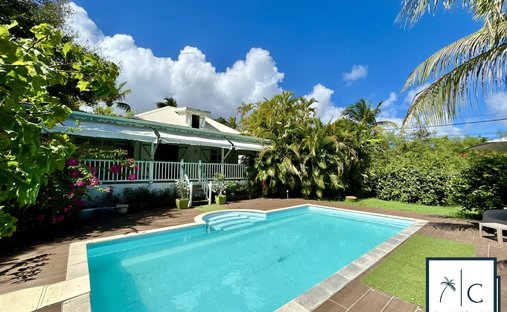 House in Saint-François, Grande-Terre, Guadeloupe 1
