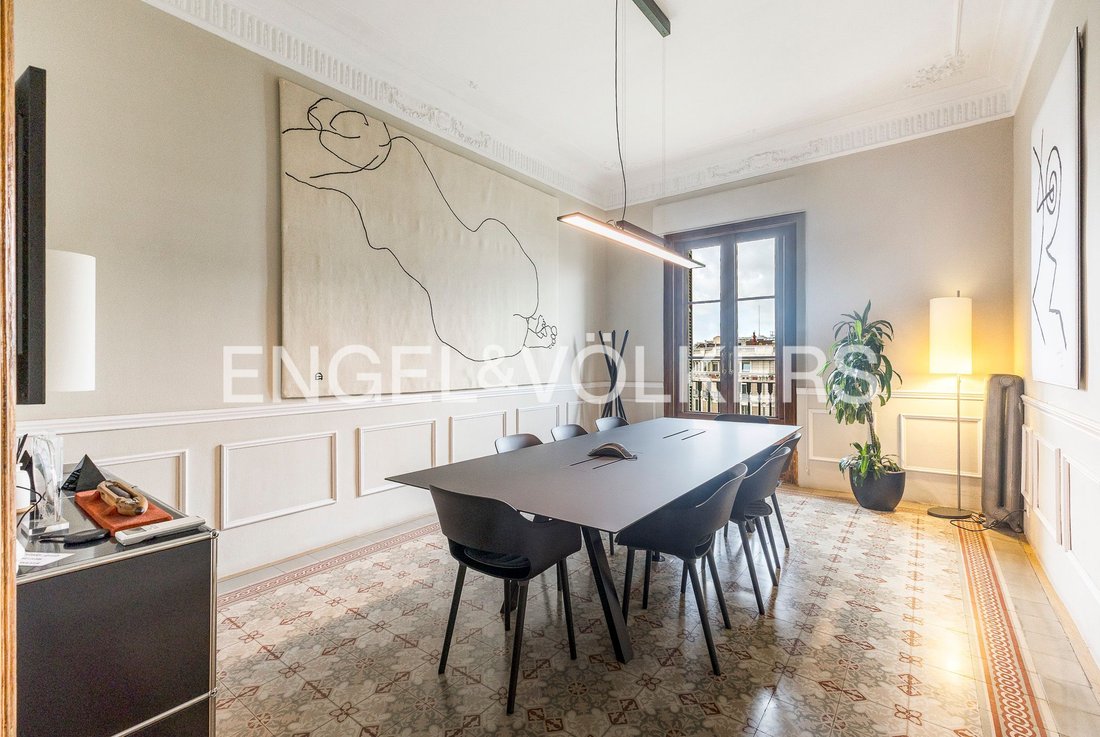 Apartment in Eixample, Barcelona, Spain 3 - 18095474