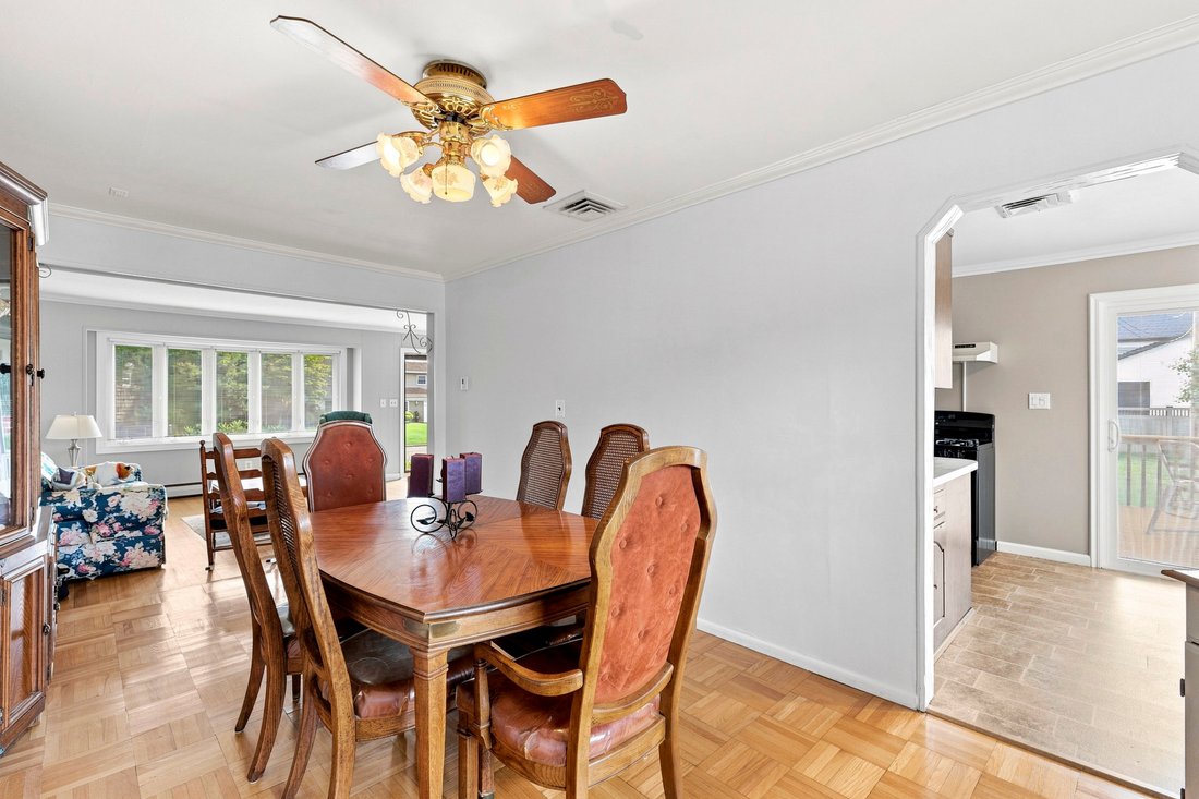 Casa a Commack, New York, Stati Uniti 3 - 18672404