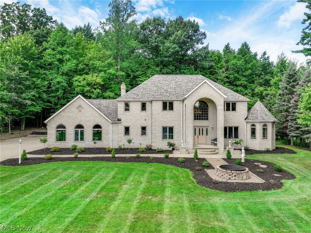 House in Painesville, Ohio, United States 1 - 18690685