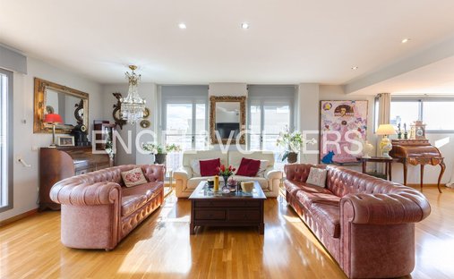 Penthouse en Benicalap, Valencia, España 1