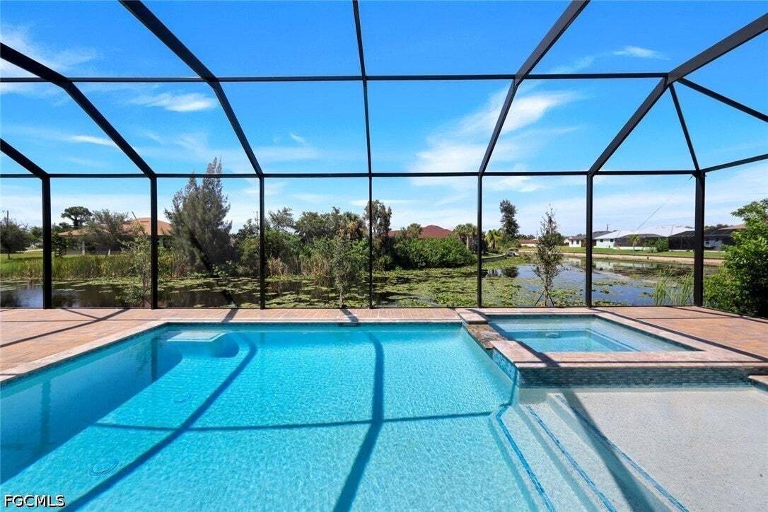 House in Cape Coral, Florida, United States 5 - 18689321