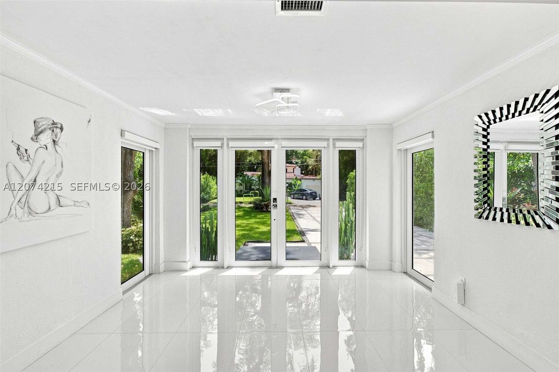 House in Miami, Florida, United States 5 - 18689995