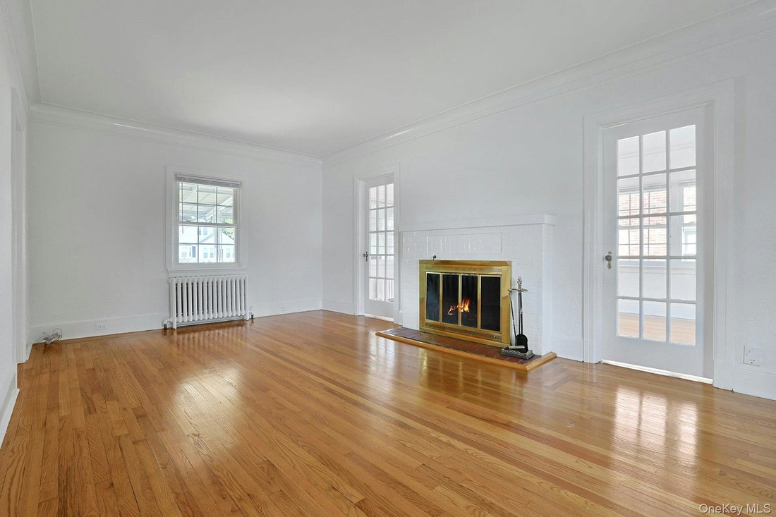 House in Port Chester, New York, United States 4 - 18691007