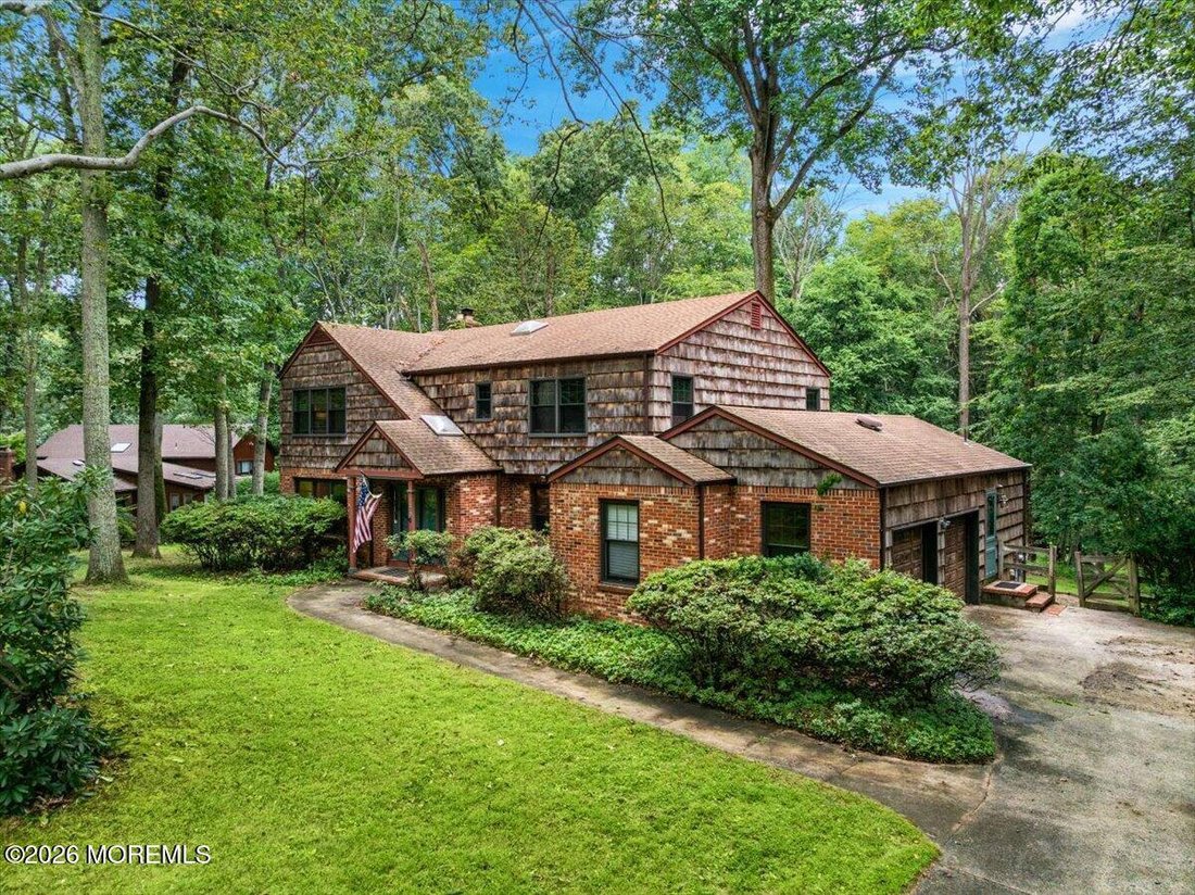 House in Freehold Township, New Jersey, United States 1 - 18684840