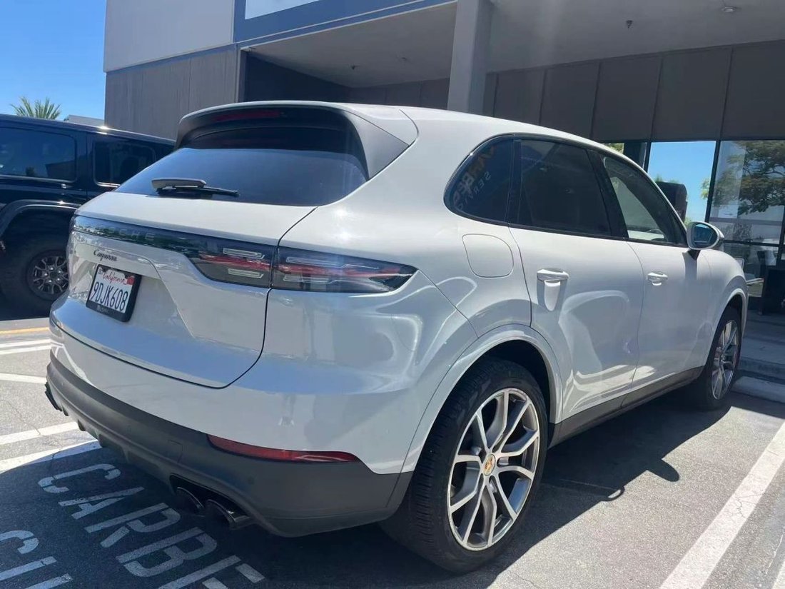 Suv in Costa Mesa, CA, United States 2 - 18691501