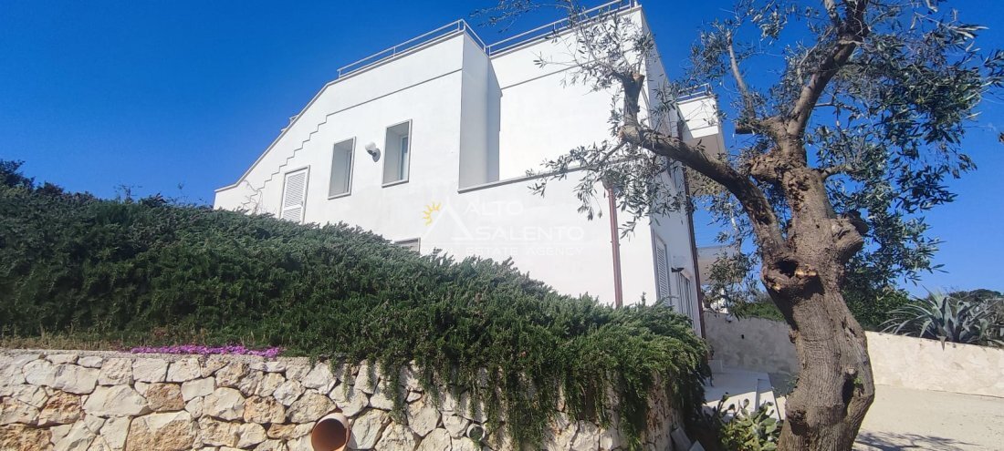 Villa in Carovigno, Apulia, Italy 4 - 18689436