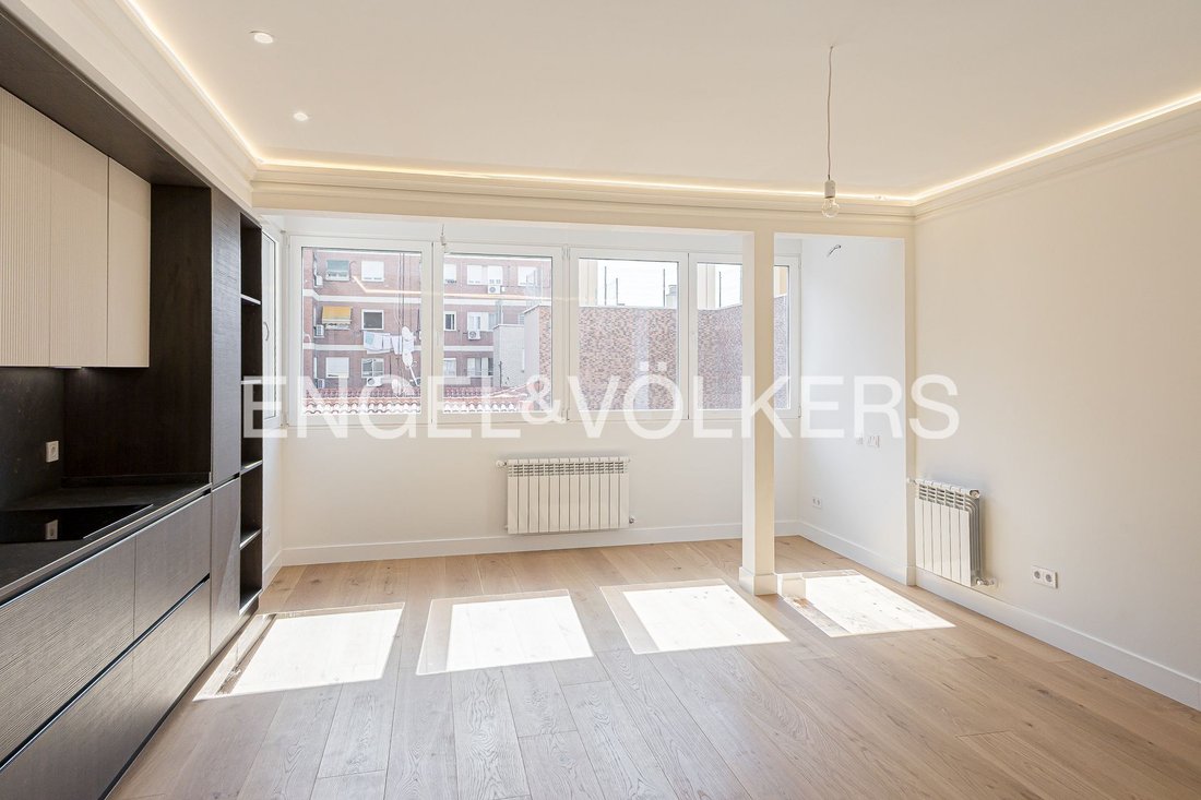 Wohnung in Retiro, Madrid, Spanien 4 - 18314332