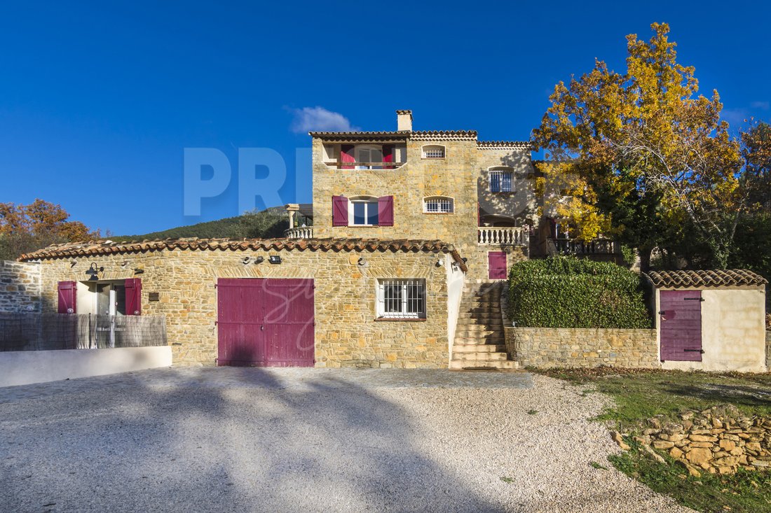 House in Les Freres-Les Cancades-Les Ginestes, Le Beausset, France 3 - 18687639