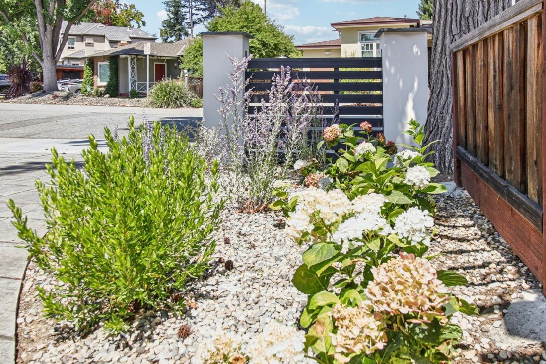 House in East Palo Alto, California, United States 5 - 18690622