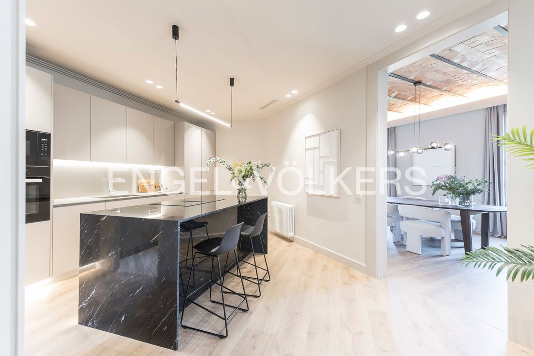 Apartment in Eixample, Barcelona, Spain 4 - 18394787