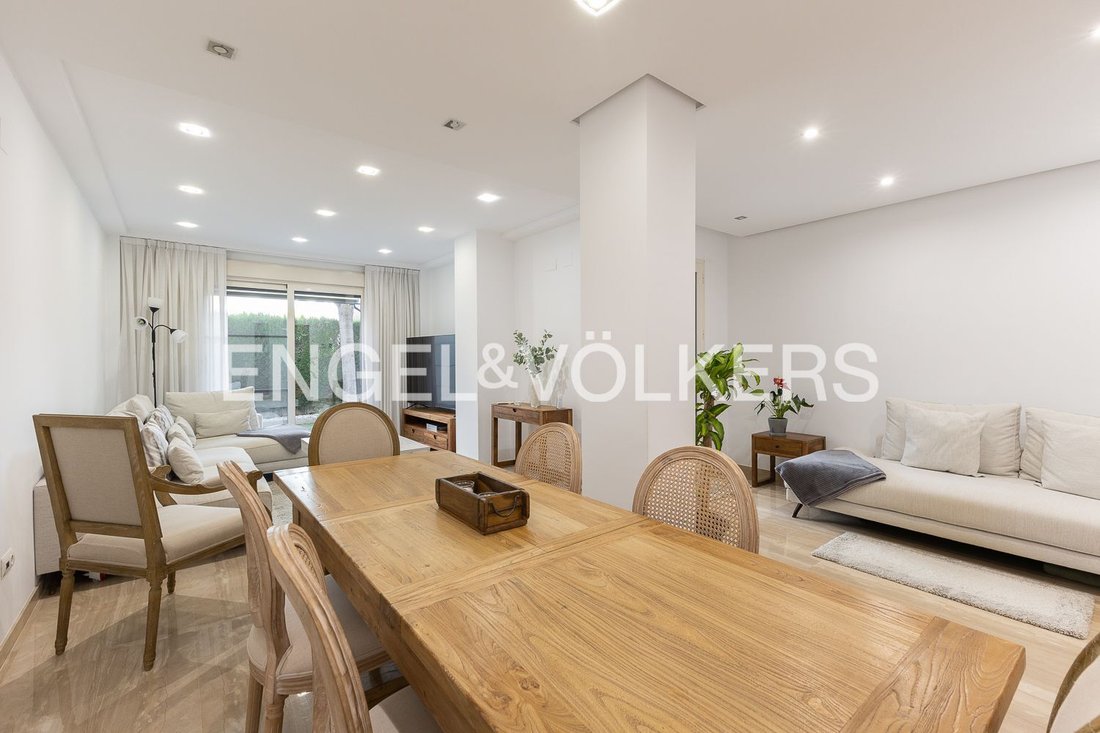 Wohnung in Benicalap, Valencia, Spanien 5 - 18432320