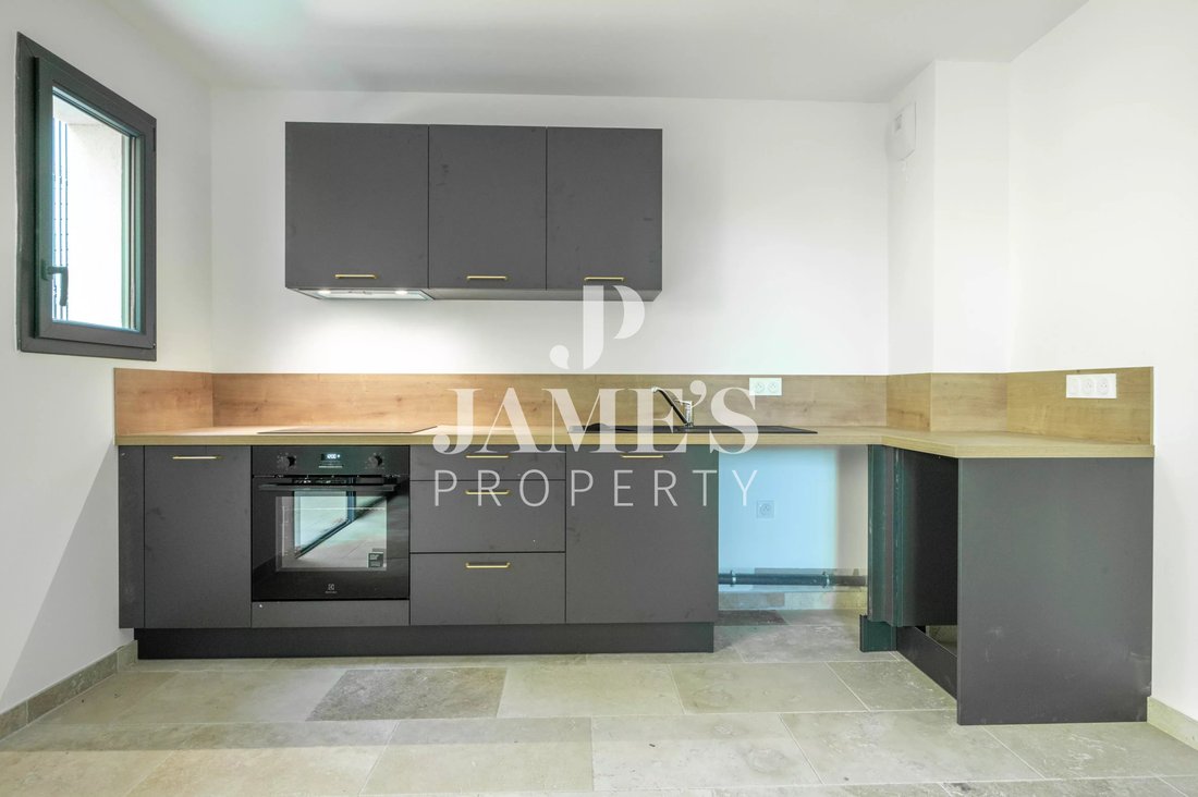 Apartamento en Saint-Remy-de-Provence, Provenza-Alpes-Costa Azul, Francia 3 - 18644396