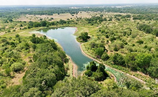 Rancho en Muldoon, Texas, Estados Unidos 1