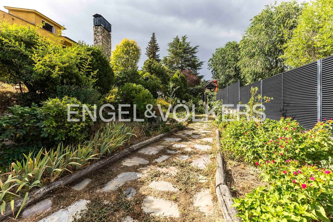 House in Tres Cantos, Comunidad de Madrid, Spain 3 - 18322281