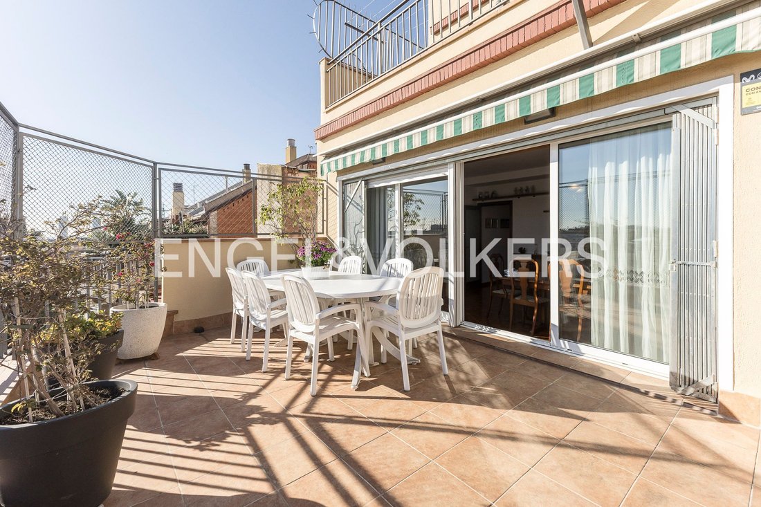 Penthouse in Eixample, Barcelona, Spain 4 - 17708578