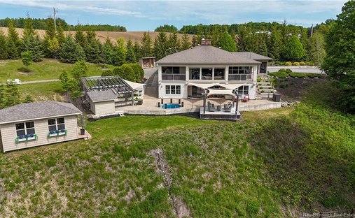 House in Jackson Falls, New Brunswick, Canada 1