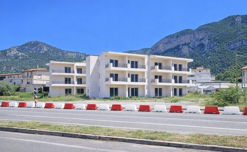 Condo in Kamena Vourla, Thessaly and Central Greece, Greece 1