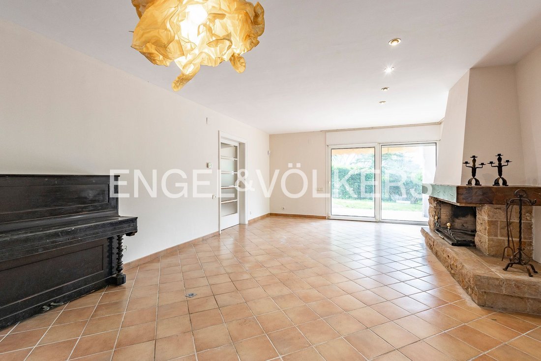 Casa en Bellaterra, Sardañola del Vallés, Cataluña 4 - 17485742