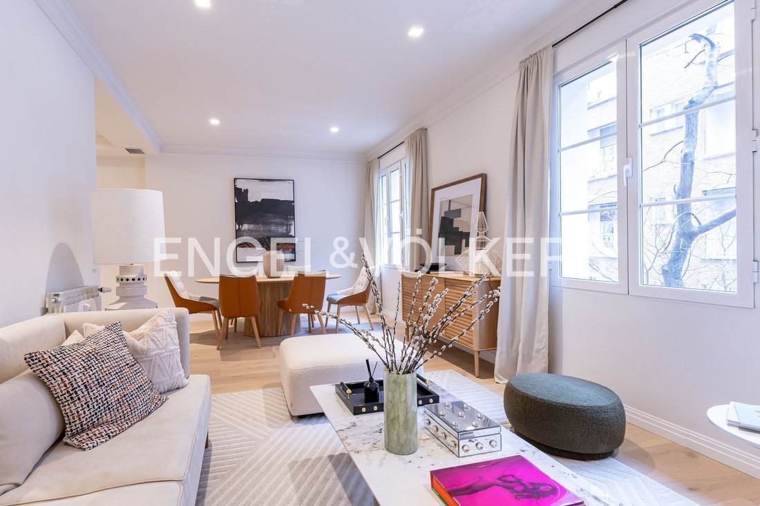 Wohnung in Chamberí, Madrid, Spanien 1 - 17377232
