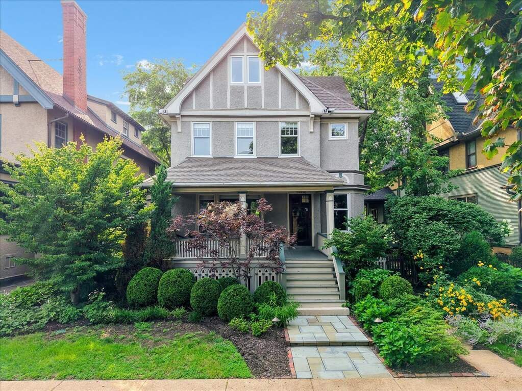 House in Chicago, Illinois, United States 1 - 18691996
