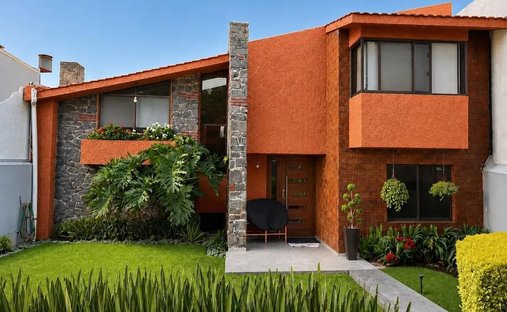 House in Naucalpan de Juárez, State of Mexico, Mexico 1