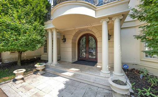House in Cresskill, New Jersey, United States 1
