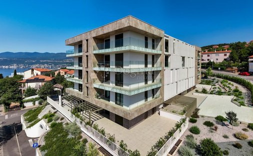 Apartment in Mjesni odbor Zamet, Grad Rijeka, Primorje-Gorski Kotar County 1