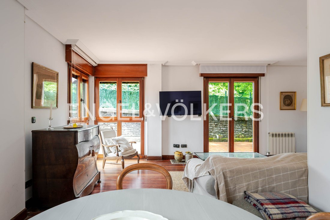 Apartment in Mendebaldea, Donostia-San Sebastian, Spain 4 - 18096615