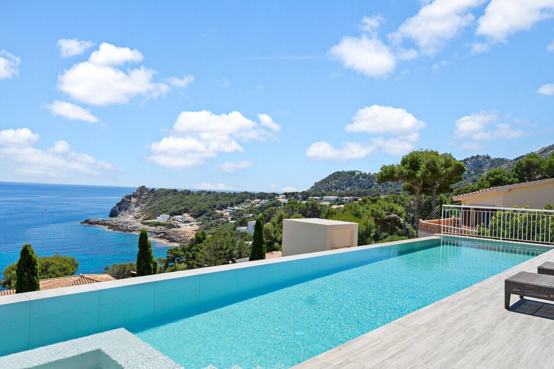 Villa in Capdepera, Balearische Inseln, Spanien 1 - 18063622