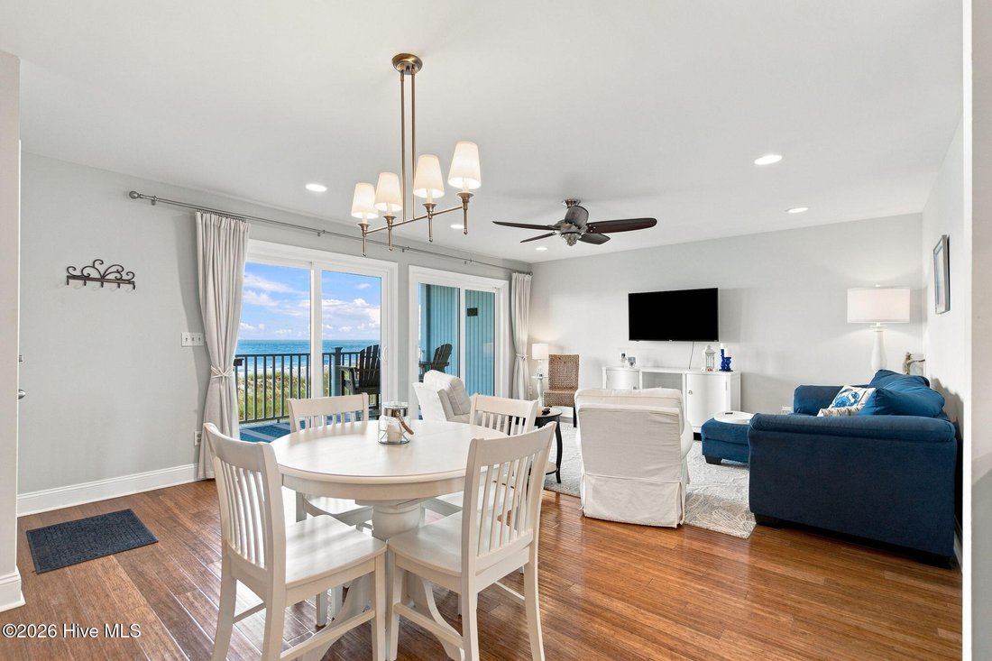 Condo in Carolina Beach, North Carolina, United States 3 - 18687641