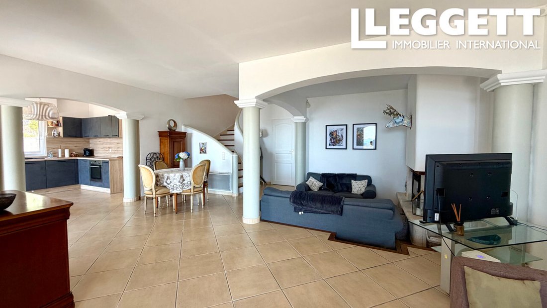 Villa in Montauroux, Provence-Alpes-Côte d'Azur, France 5 - 18691326