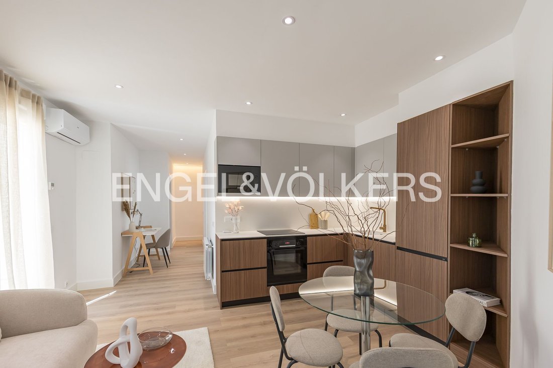 Appartamento a Retiro, Madrid, Spagna 4 - 18451567