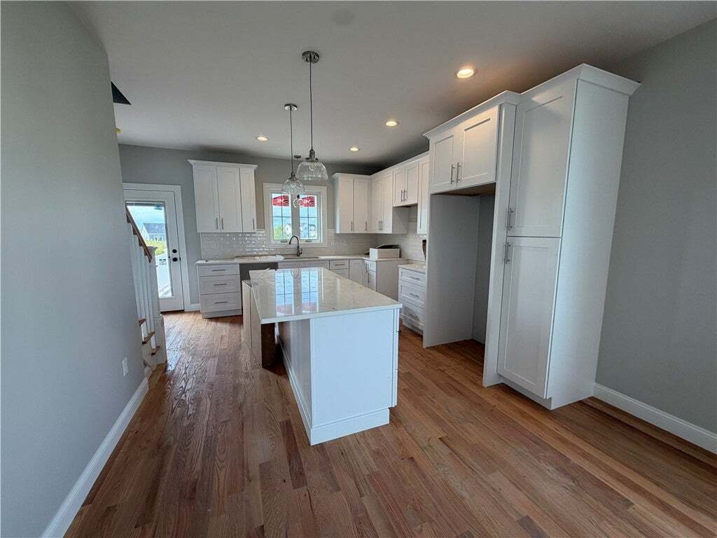 Portsmouth, Rhode Island, United States 5 - 18686984